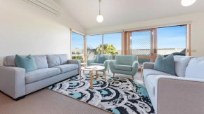 Oyster View, Merimbula
